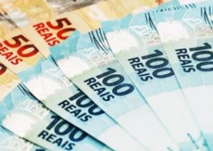 Notas de dinheiro representa um fundo perdido ou subvenção para empresas